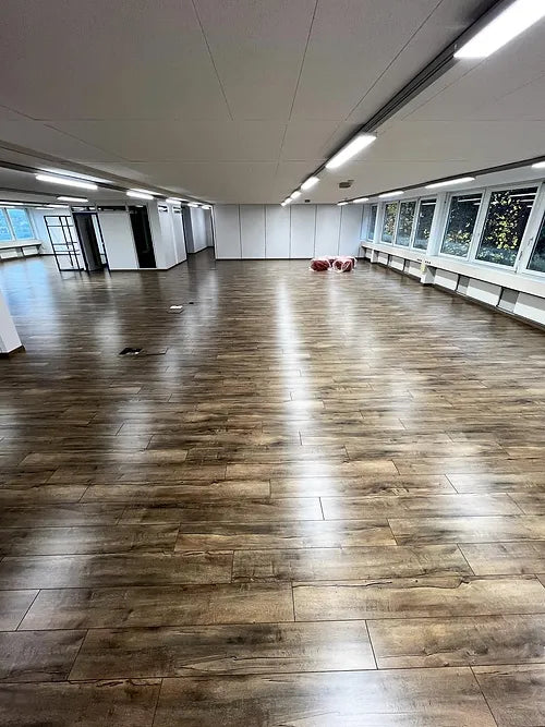 Laminat & Vinyl Bodenbeläge