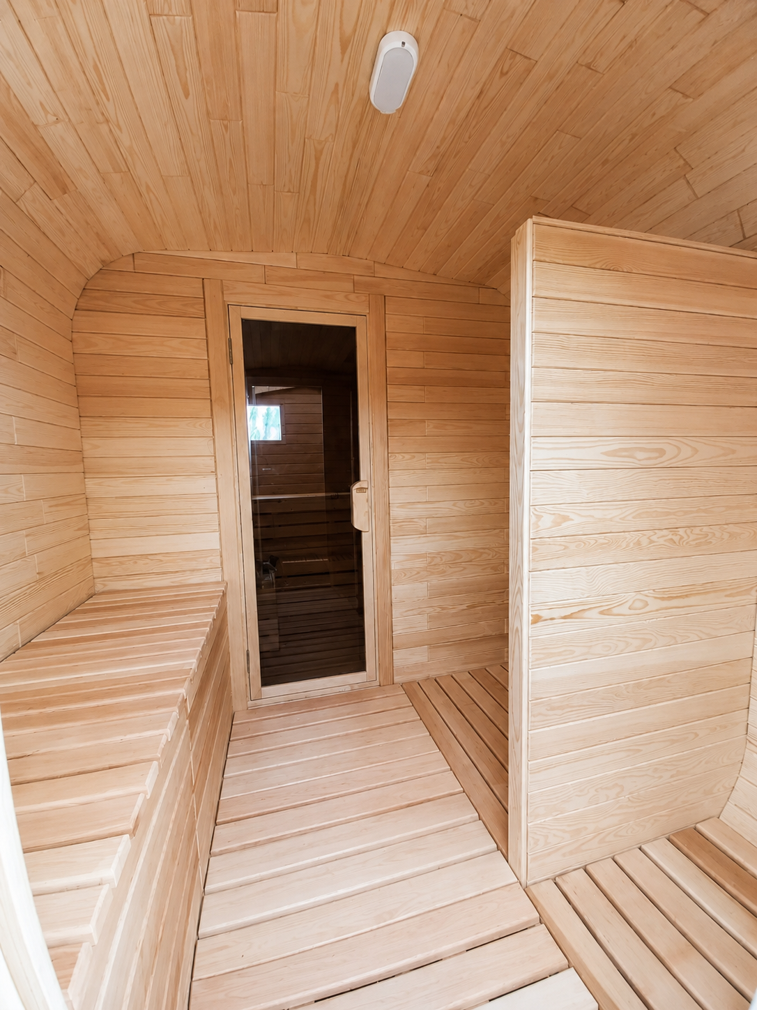 Aussensauna nach Mass – Fass-, Quadro- & Panoramasauna