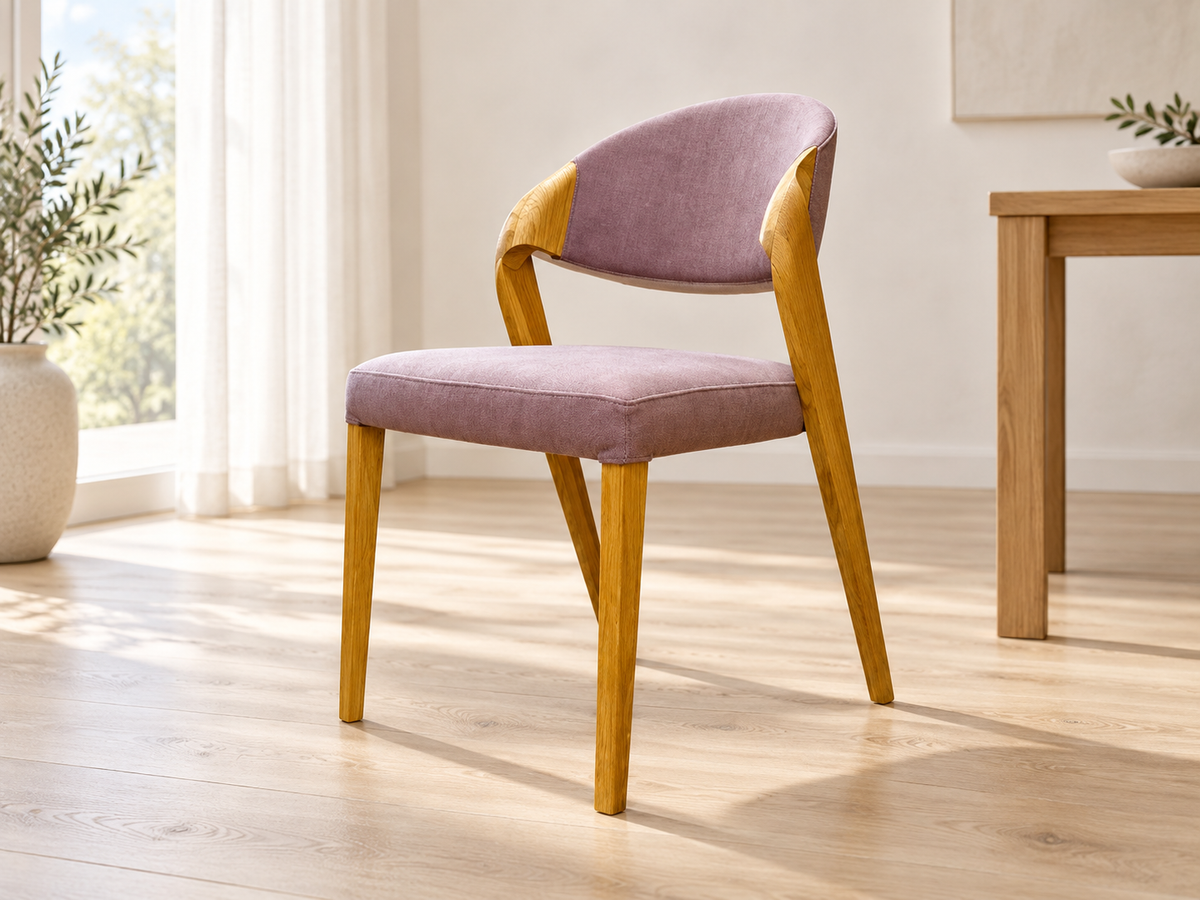 Essstühle im Wohninterieur